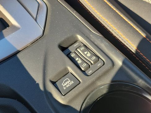 Used 2023 Subaru Crosstrek 2.0i Premium image 29