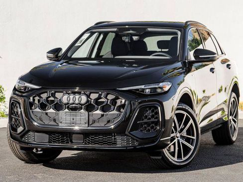 New 2026 Audi Q5 Premium Plus AWD/4WD image 1