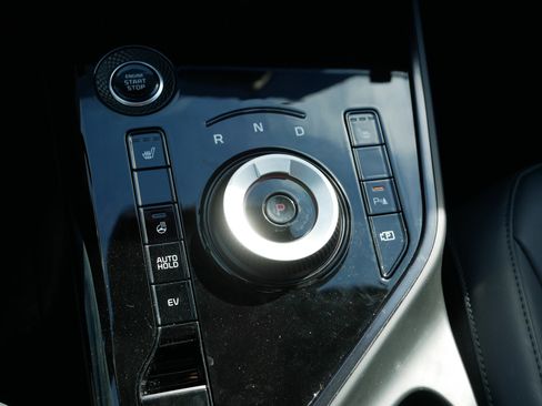 Certified 2023 Kia Niro EX w/ EX Cold Weather Package FWD image 24