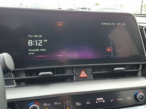 Used 2024 Kia Sportage EX image 24