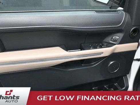Used 2022 Ford Expedition Max Limited AWD/4WD image 17