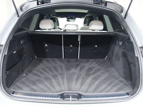 Used 2026 Mercedes-Benz GLC 300 4MATIC image 28