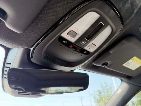 Certified 2023 Volvo XC40 Recharge Ultimate AWD/4WD image 22
