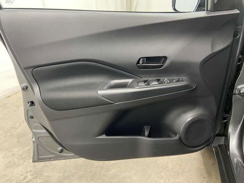 New 2025 Nissan Kicks Play S FWD image 10