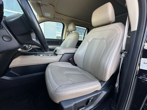 Used 2024 Ford Expedition Max Limited image 5