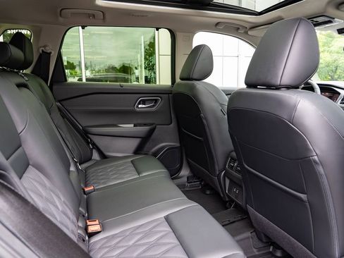 New 2026 Nissan Rogue Platinum AWD/4WD image 26