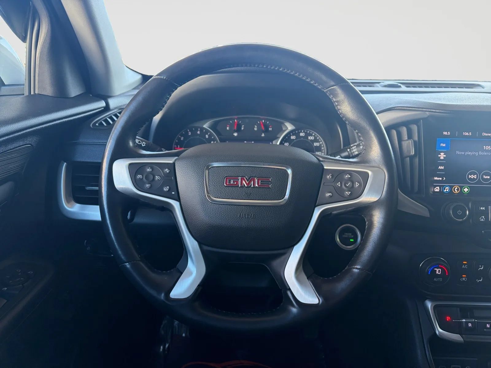 Used 2022 GMC Terrain SLT w/ LPO, Floor Liner Package AWD/4WD image 29