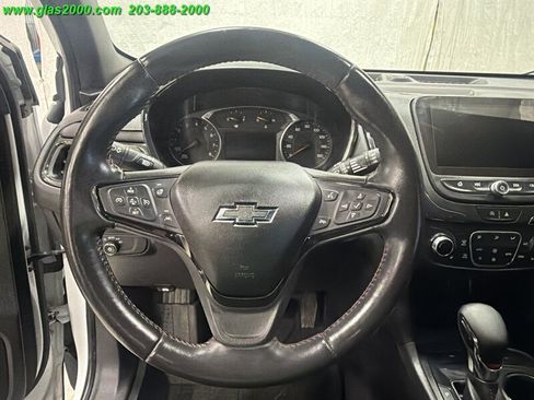 Used 2022 Chevrolet Equinox RS w/ RS Leather Package AWD/4WD image 4