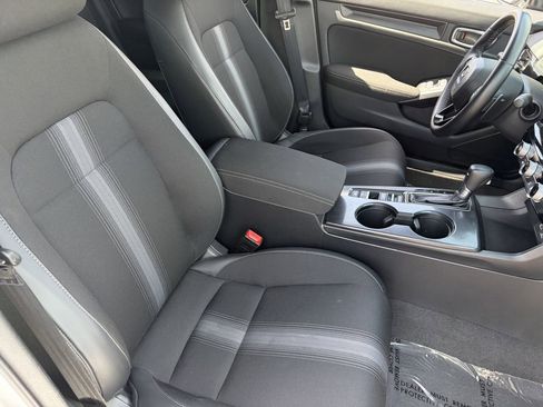 Used 2024 Honda Civic Sport image 10
