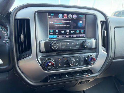 Used 2018 GMC Sierra 1500 SLE w/ SLE Value Package AWD/4WD image 20