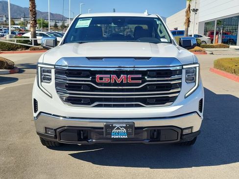 Used 2025 GMC Sierra 1500 SLT AWD/4WD image 34