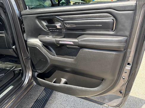 Used 2023 RAM 1500 Limited AWD/4WD image 28