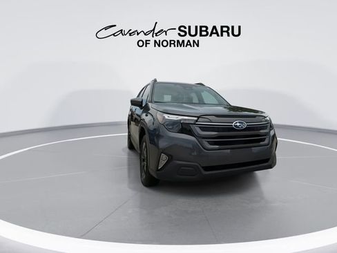 Used 2026 Subaru Forester Premium AWD/4WD image 3