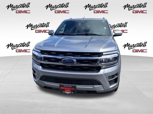 Used 2022 Ford Expedition Limited AWD/4WD image 2