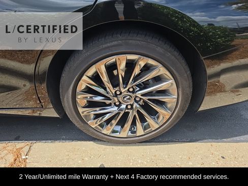 Used 2025 Lexus ES 300h w/ Technology Package FWD image 10