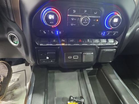 Used 2023 Chevrolet Silverado 2500 High Country w/ Z71 Off-Road Package AWD/4WD image 15