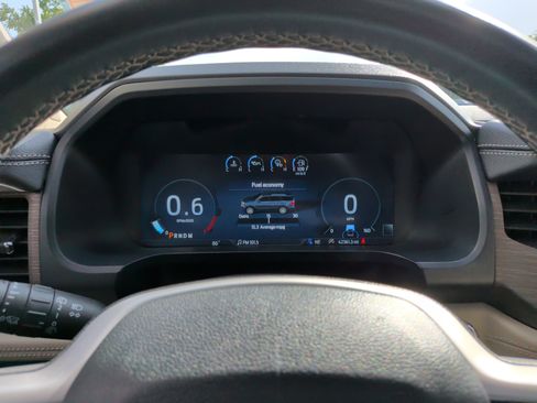 Used 2024 Ford Expedition Limited RWD image 15
