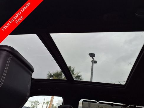 Used 2024 Jeep Grand Wagoneer L 4WD image 24