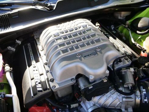 Used 2015 Dodge Challenger SRT Hellcat image 9