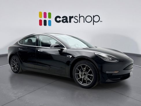 Used 2019 Tesla Model 3 Standard Range Plus image 7