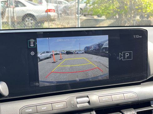 Used 2025 Kia K4 LXS image 22