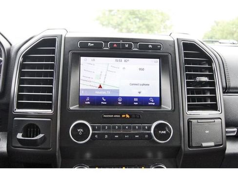 Used 2020 Ford Expedition Max Limited RWD image 24