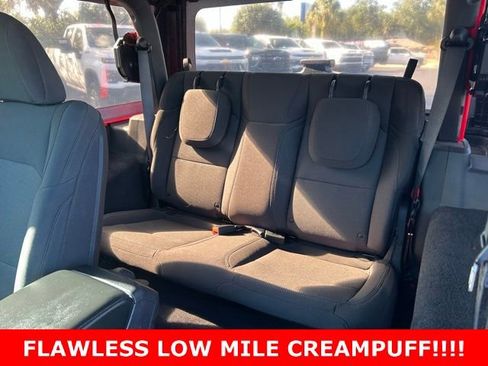 Used 2018 Jeep Wrangler Sport AWD/4WD image 14