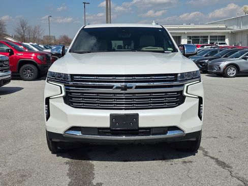 Used 2024 Chevrolet Tahoe Premier image 2