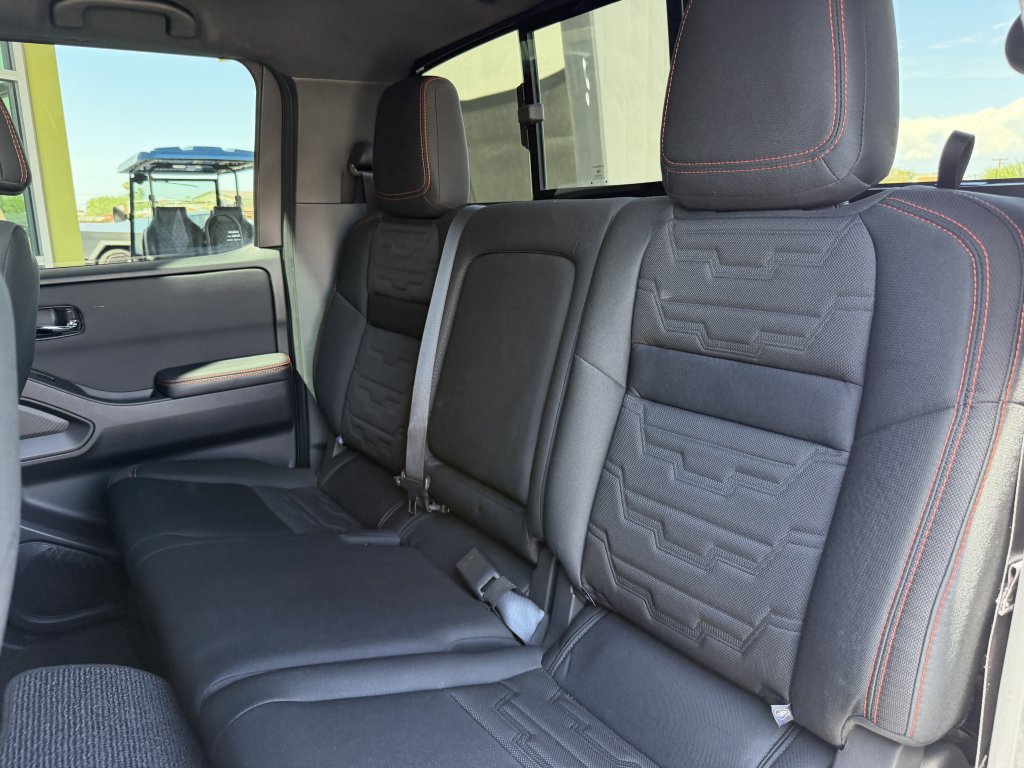 Used 2025 Nissan Frontier Pro-X w/ Pro Convenience Package RWD image 32
