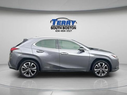 Used 2019 Lexus UX 250h AWD/4WD image 1