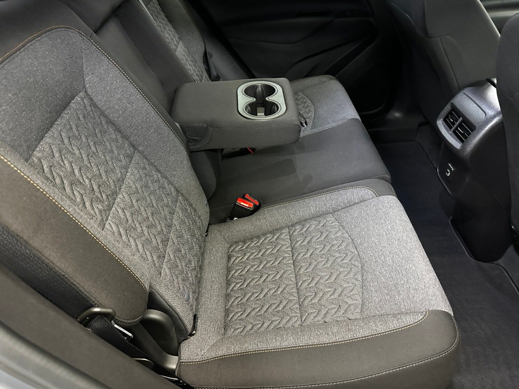 Used 2024 Chevrolet Equinox LT AWD/4WD image 30