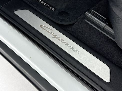 New 2026 Porsche Cayenne AWD/4WD image 13