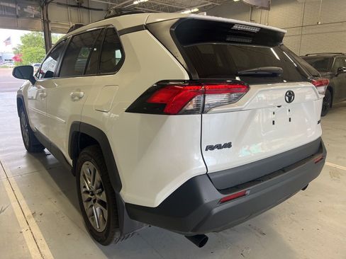Used 2025 Toyota RAV4 XLE Premium FWD image 6