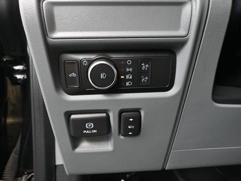 Used 2022 Ford F150 XLT w/ Equipment Group 301A Mid AWD/4WD image 32