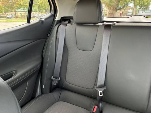 Used 2026 Buick Encore GX Preferred FWD image 33