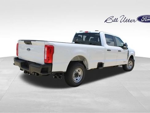 New 2026 Ford F250 XL w/ Camper Package RWD image 3
