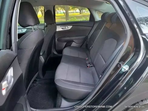 Used 2024 Kia Forte LXS FWD image 39