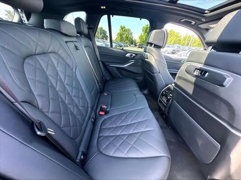 Used 2026 BMW X5 xDrive40i AWD/4WD image 28