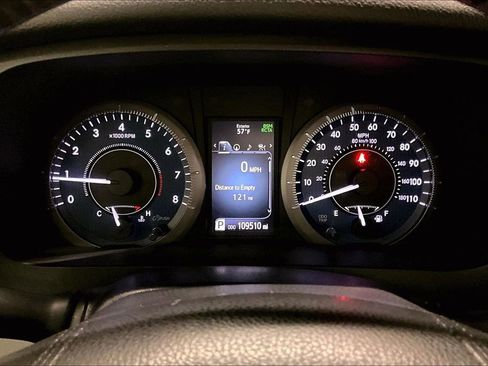 Used 2019 Toyota Sienna XLE w/ XLE Navigation Package image 13