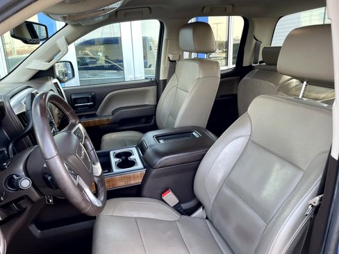 Used 2017 GMC Sierra 1500 SLT w/ SLT Premium Package image 10