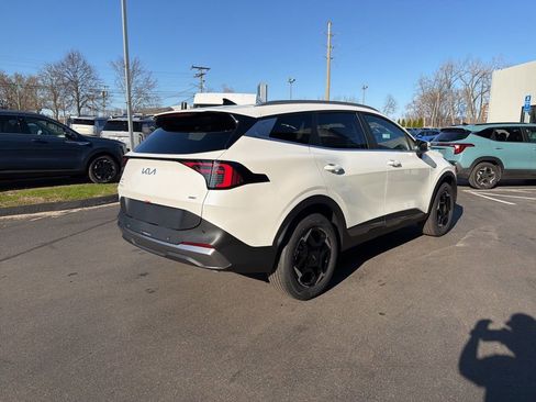 New 2026 Kia Sportage EX AWD/4WD image 6