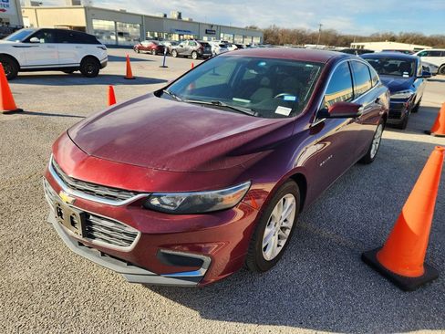 Used 2016 Chevrolet Malibu LT image 1