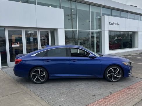 Used 2019 Honda Accord Sport image 7