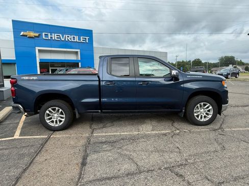 Certified 2023 Chevrolet Silverado 1500 LT AWD/4WD image 7