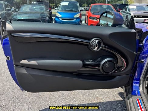 Used 2019 MINI Cooper S w/ Premium Package FWD image 22