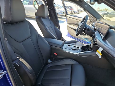 New 2026 BMW 330i Sedan w/ M Sport Package image 10