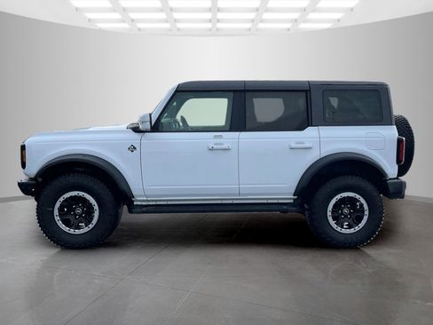 Used 2022 Ford Bronco Outer Banks w/ Sasquatch Package image 7