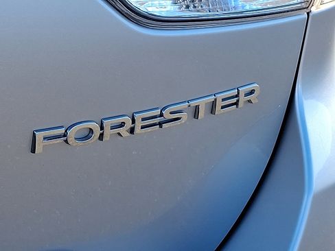 Used 2019 Subaru Forester Limited image 36