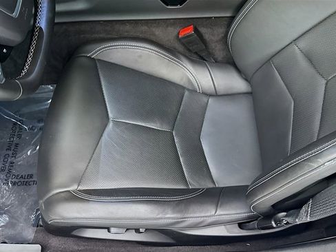 Used 2024 Chevrolet Corvette Stingray Coupe w/ Z51 Performance Package image 20