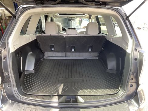 Used 2018 Subaru Forester 2.5i Premium w/ All-Weather Package AWD/4WD image 22